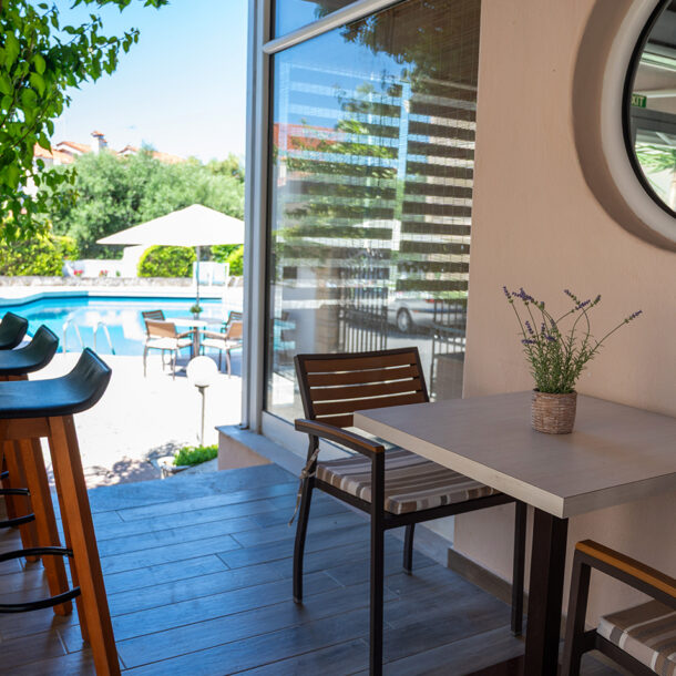 Pool Snack Bar - Hotel Evridiki
